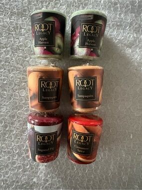 Root Legacy Sugared Fig scented votive candle.